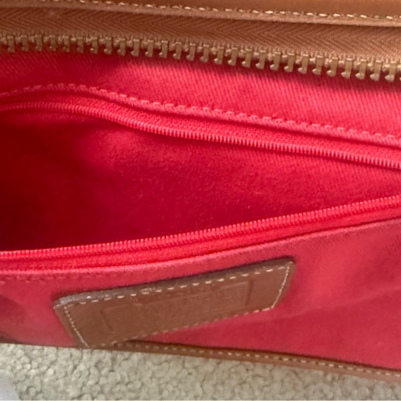 VINTAGE COACH BAG - Picture 11 of 11